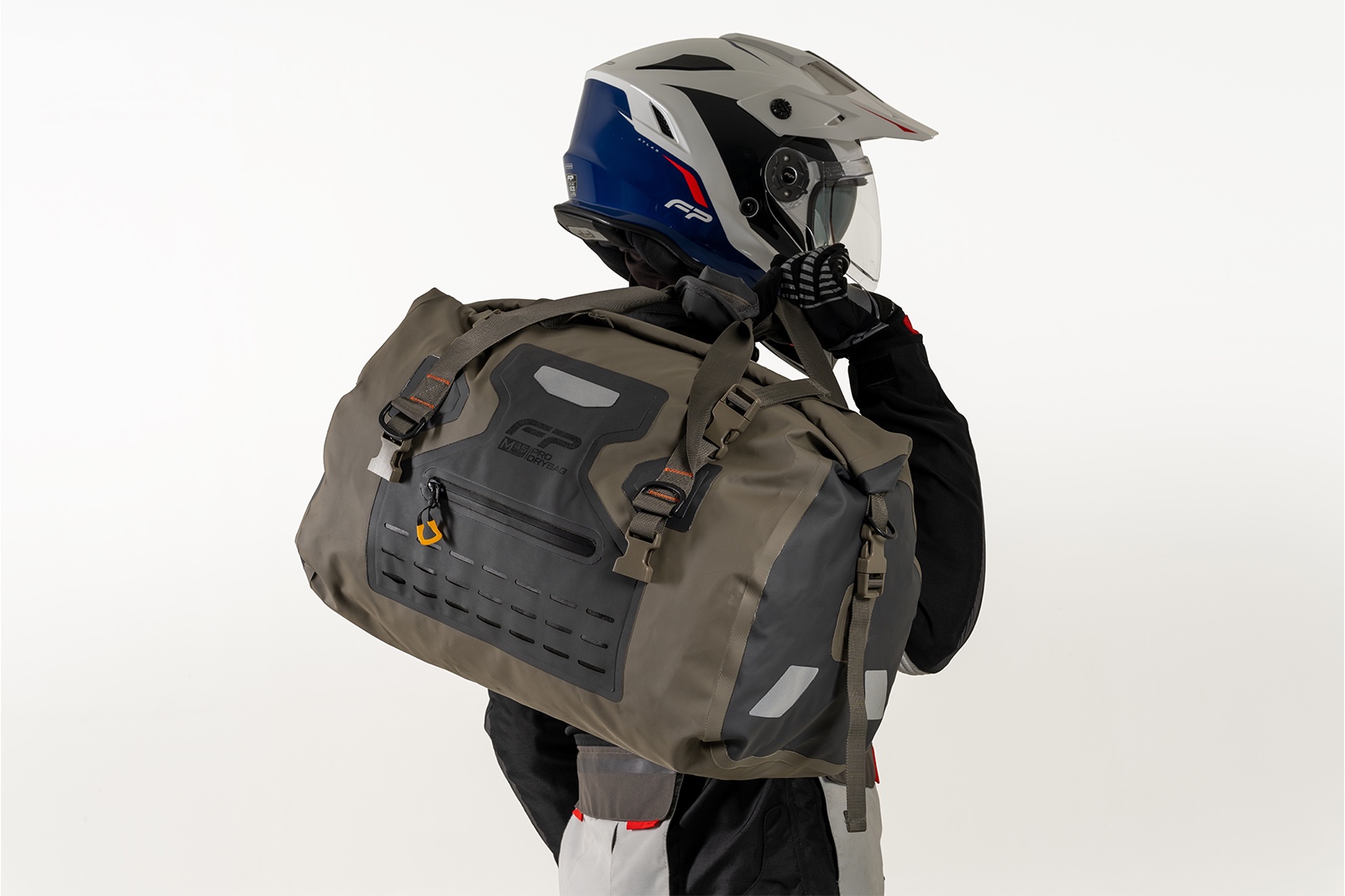Maleta Dry Bag M45 Arena