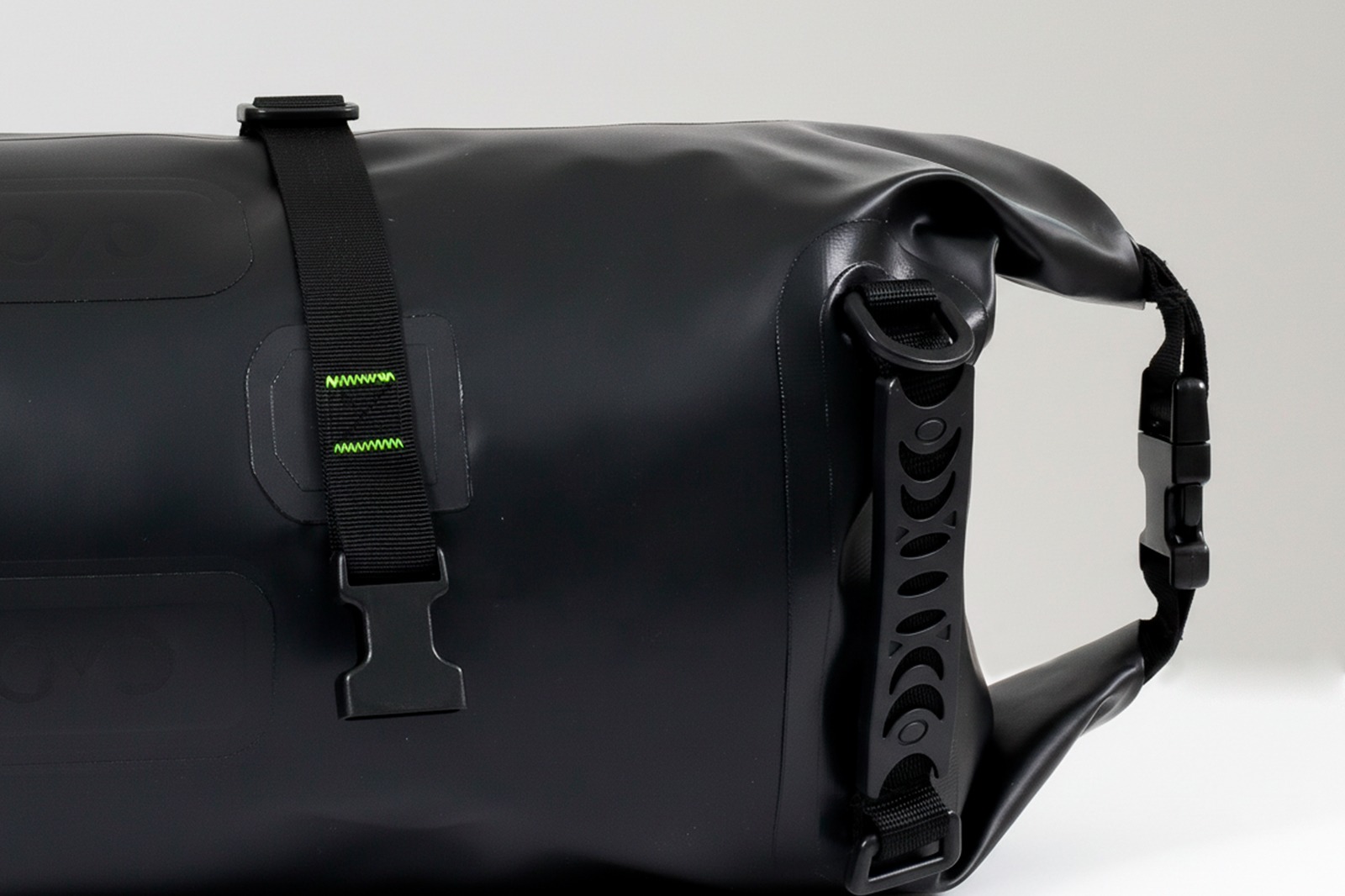 Maleta Drybag C15 Negro Fp