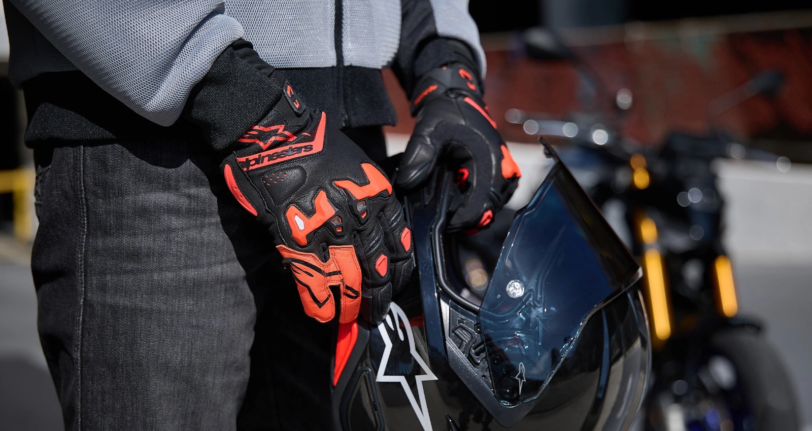 Guantes para moto en Yopal