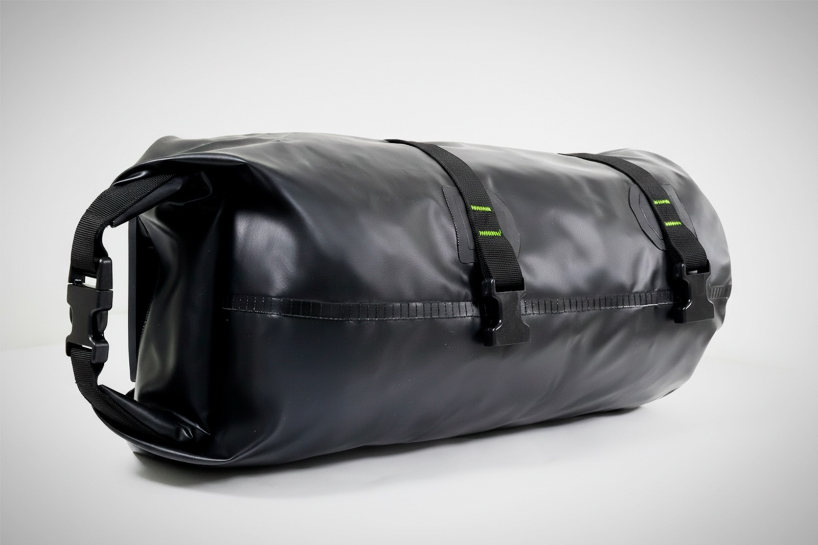 Maleta Drybag C15 Negro Fp