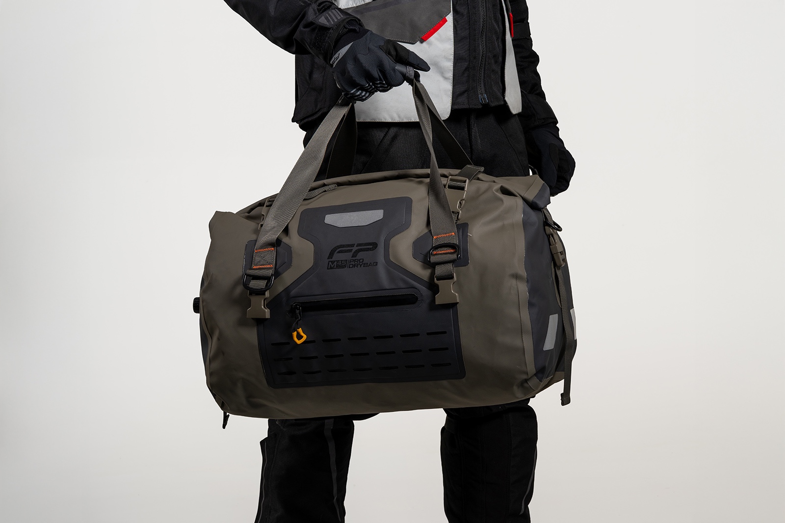 Maleta Dry Bag M45 Arena