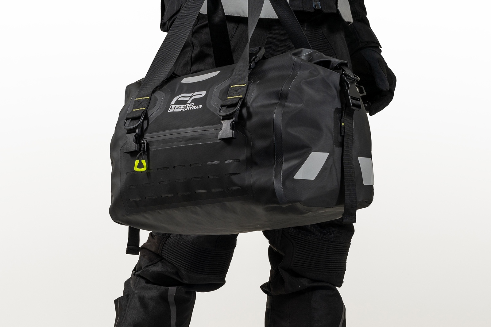 Maleta Dry Bag M35 Negro